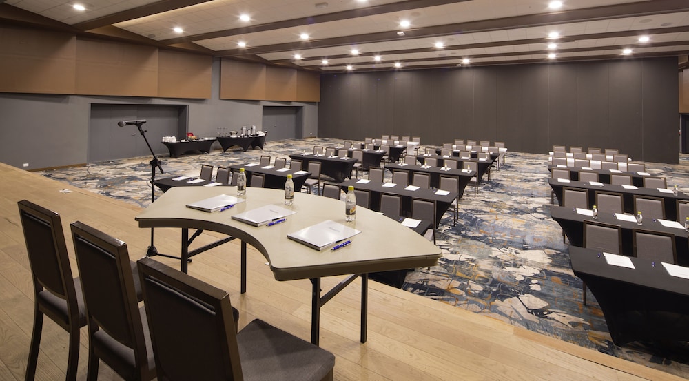 Jamaica Vacations - Royalton Blue Waters Montego Bay, An Autograph Collection All Inclusive Resort - Property Image 144