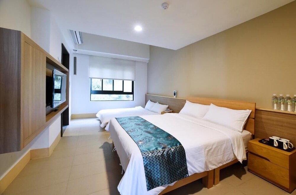 Mountain Sea Villa view 3