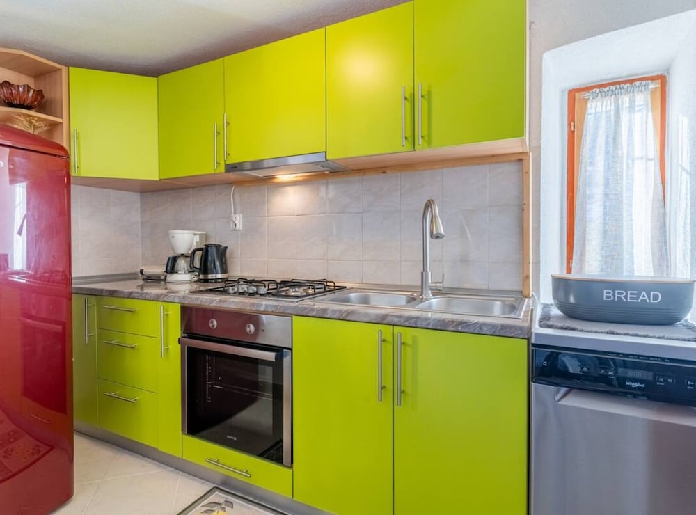 Sunny Side Apartment Loreta