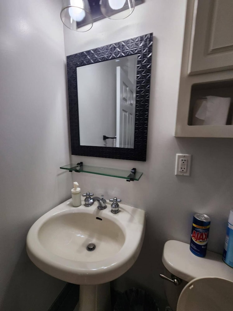 3BR Flat Near Chase Ctr & Downtown SF