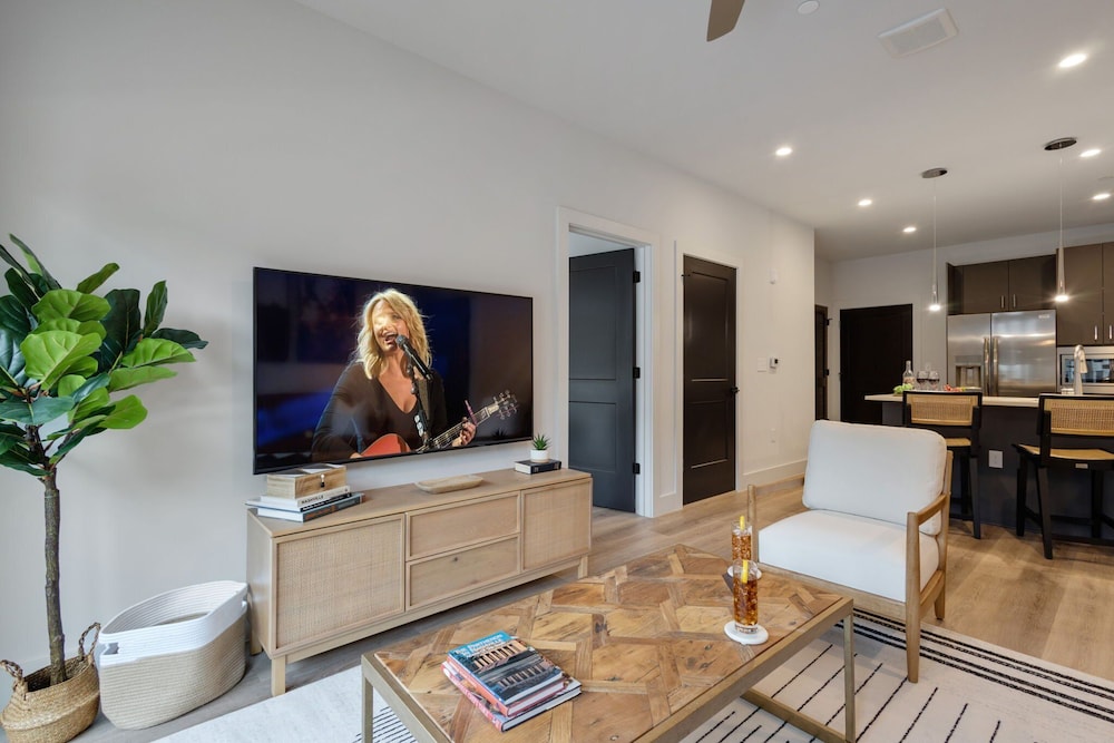 Nashville Hideaway-odyssey-heart of Midtown
