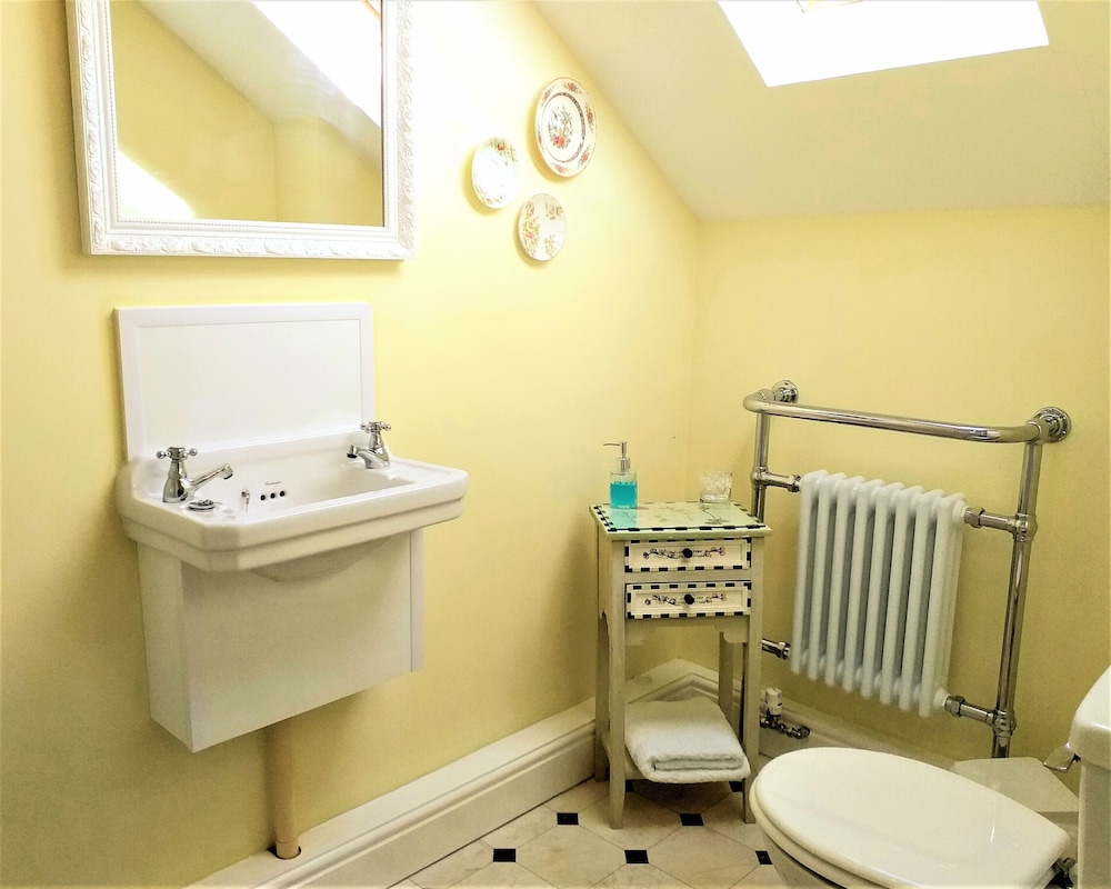 Okehampton Vacations - Lobhill Farmhouse - Property Image 34