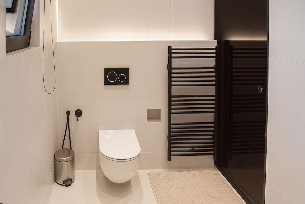 White and Black Cozy Suite in Aegina