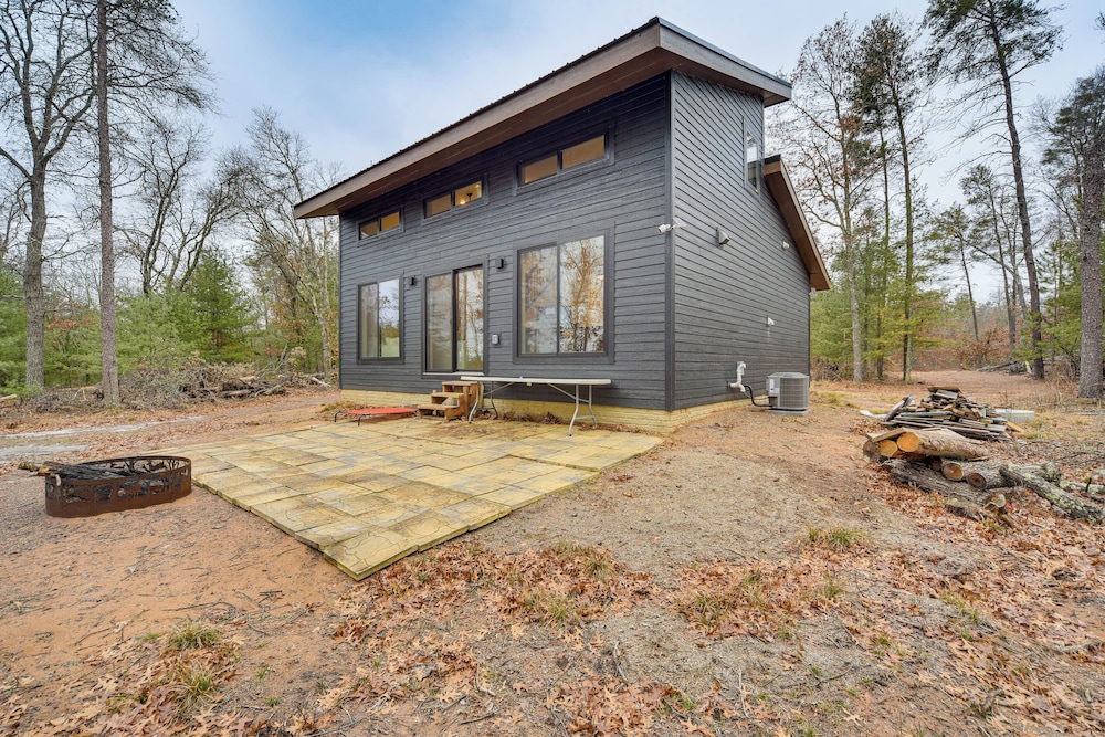 Lake House on 3 Acres w/ Private Dock in Minong!