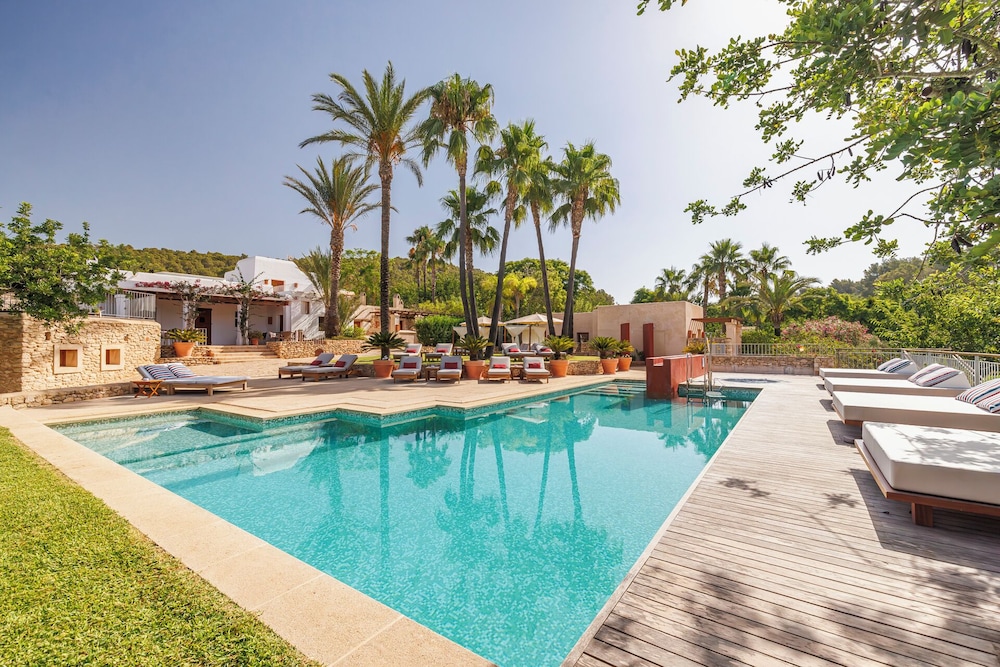 Hotel Can Lluc Boutique Hotel & Luxury Villas - Image 1