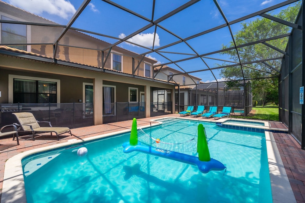 Orlandoasis by Avantstay 8bdr Pool Movie Theater Game Room Resort Access