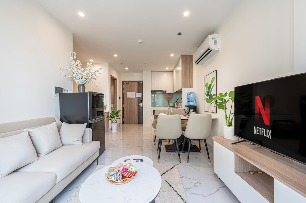 LA Nest 1bed+ Long stay – big deal at Vincom View!