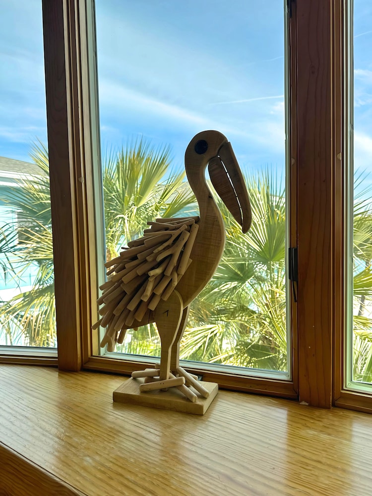 Charming 1940 Waterfront 2br-2ba Condo 2 Bedroom Condo by RedAwning view 5