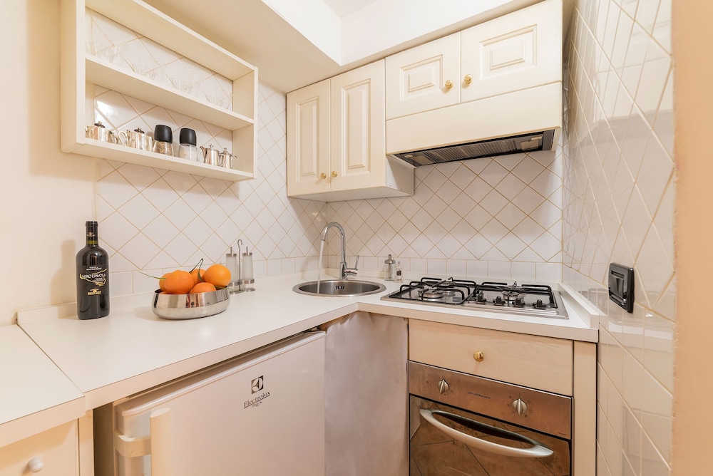 Sweet Suite near Pantheon