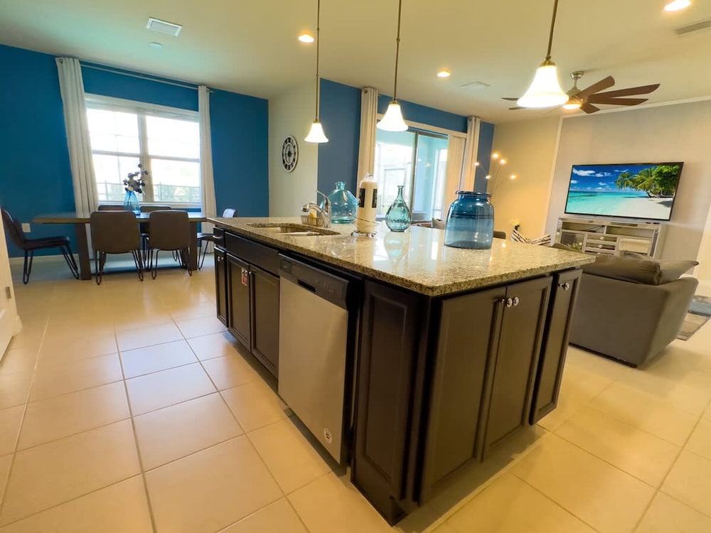 Villa Near Disney Themed Luxury 5Bd With Pool
