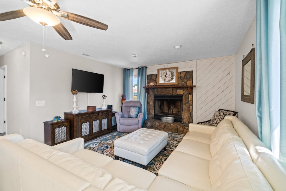 Beachy Bonanza by Book That Condo