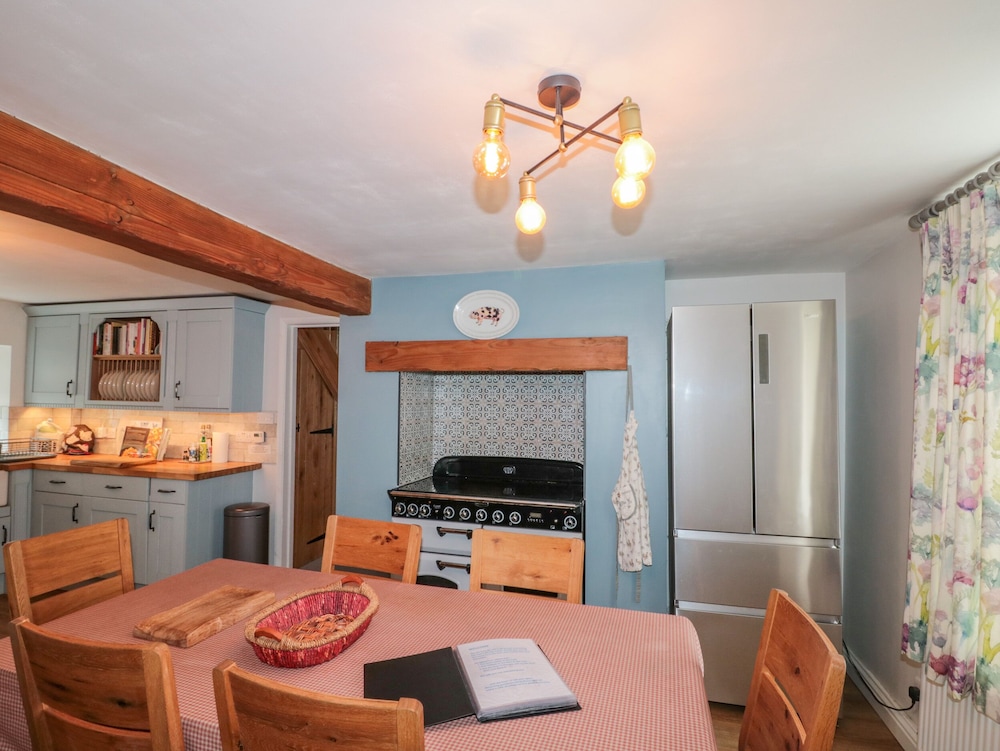 5 Rosedale Abbey