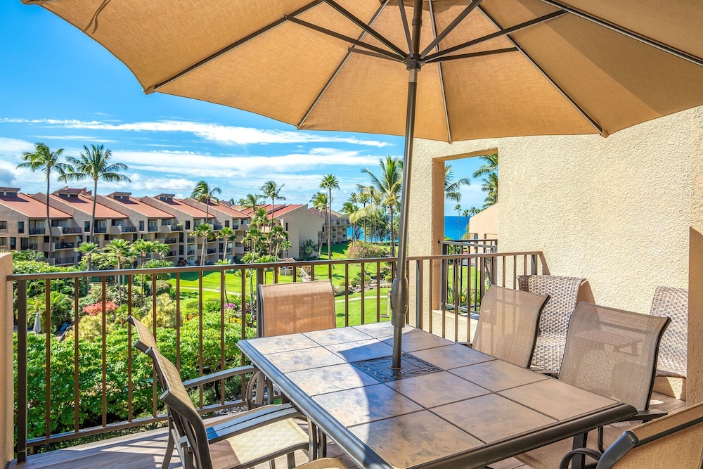 Kamaole Sands 3-406 - Modern Kitchen, Large Lanai, Enclosed Private MB, Split AC