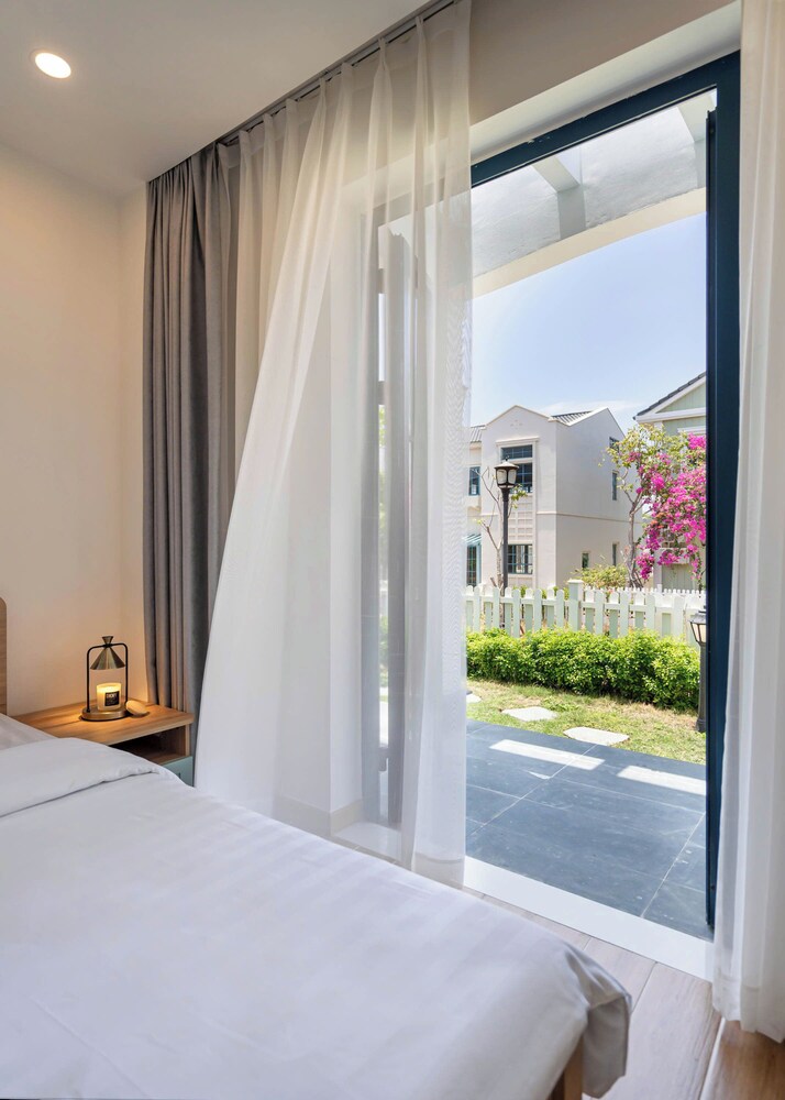 SURI VILLA