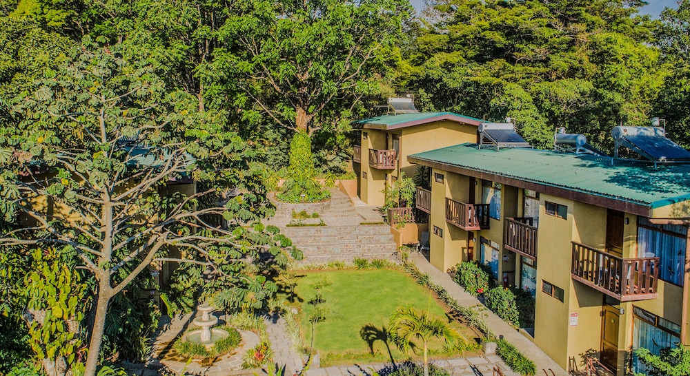 Hotel Monteverde Country Lodge - Image 1