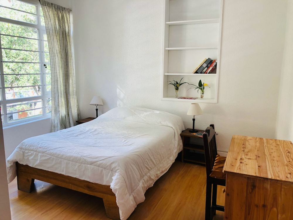 Hostal Alcalá