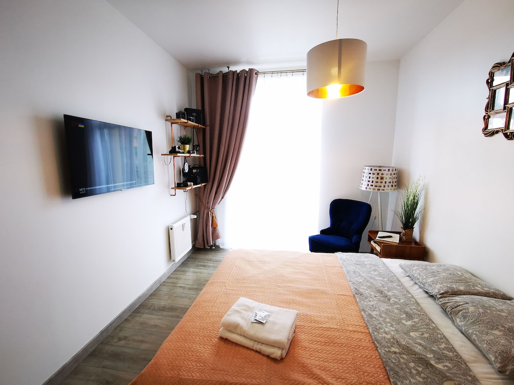 Orange Studio