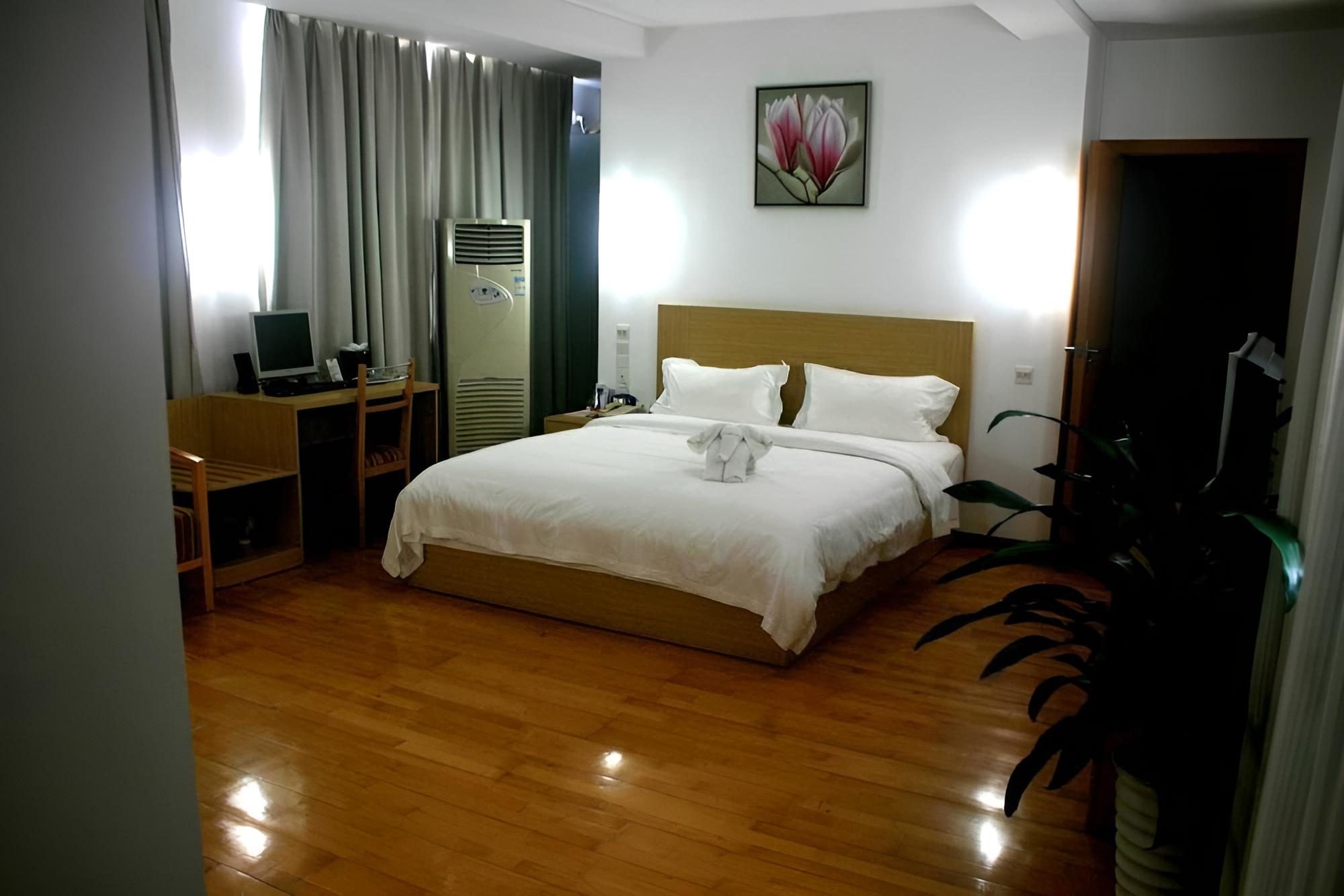 Golden Lotus Herton Seaview Hotel - Haikou