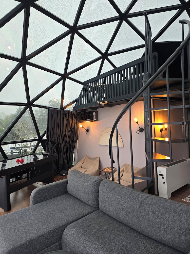 Bubble Sky Villas