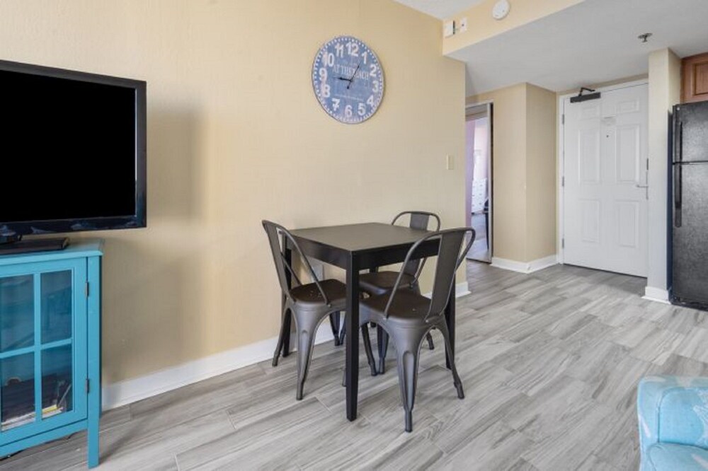 Units at Patricia Grand Resort by Elliott Beach Rentals