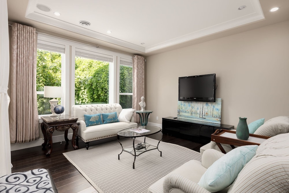 Lina House - Image 3