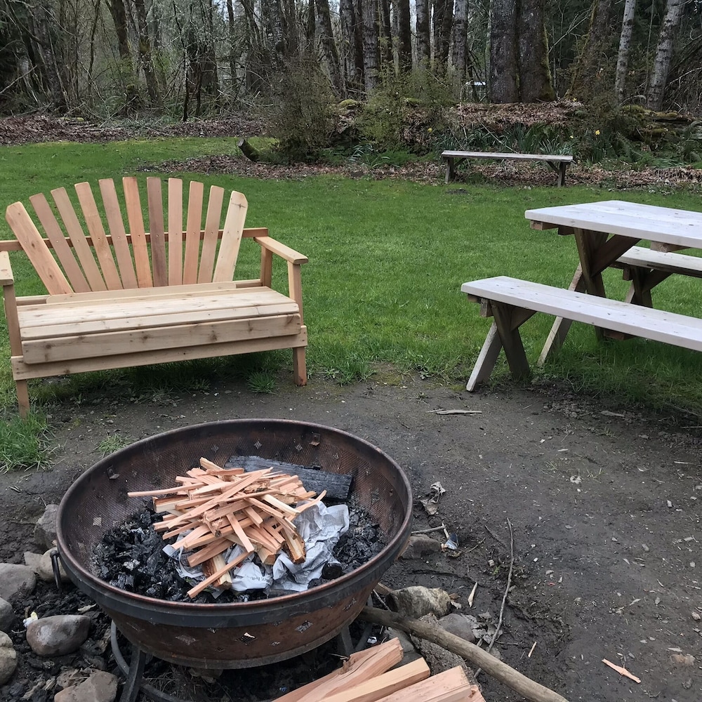 Mountain Meadows Inn