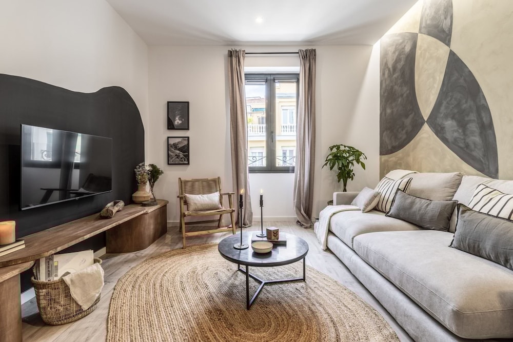 Appy - 1 Bedroom in Trafalgar