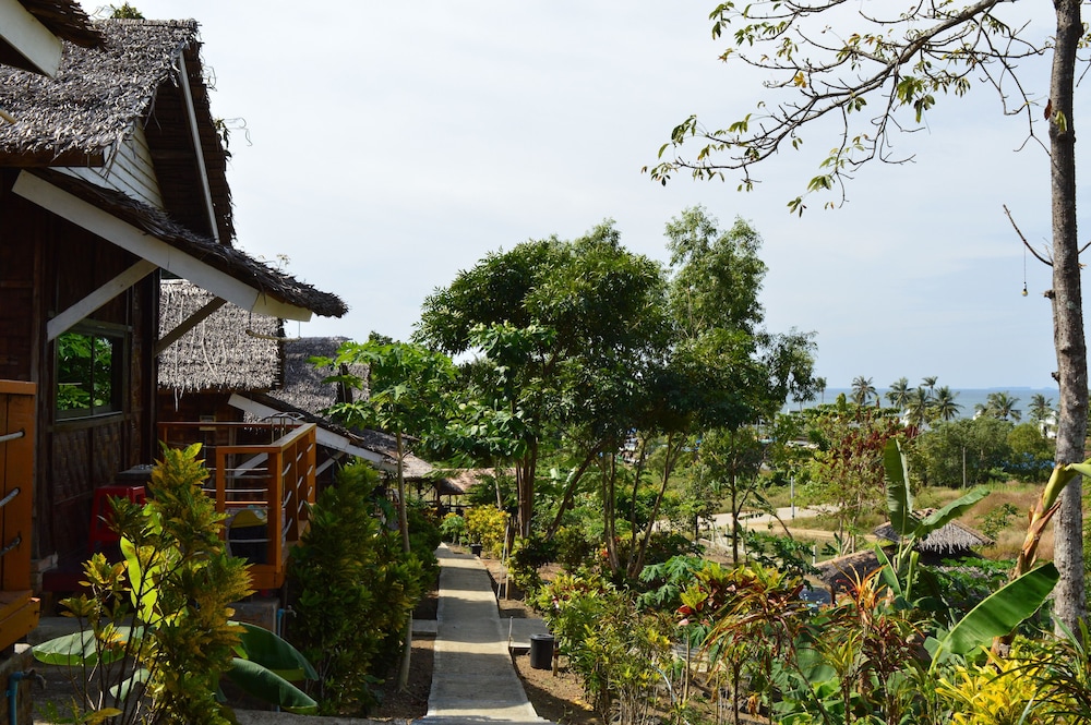 Hill Top Resort