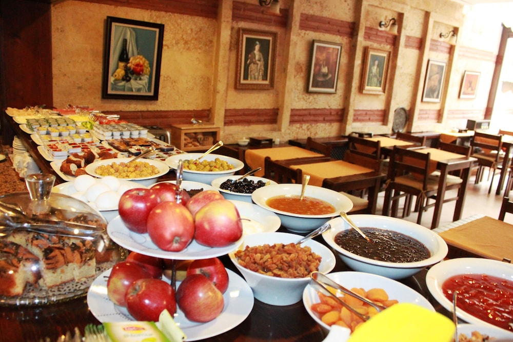 Hotel Sultan Hill becomes Sultan Hill Otel. - Image 6