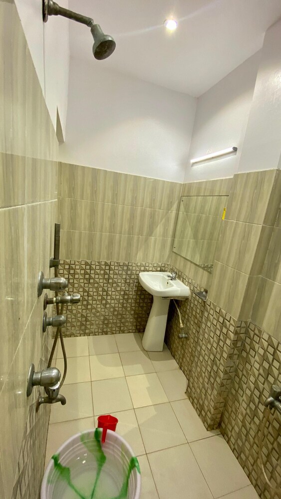 HOTEL JASODHA