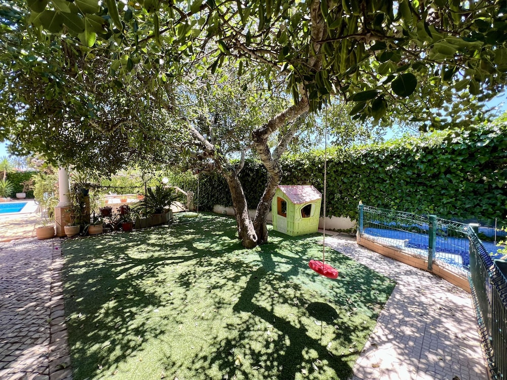 Alvor Traditional Villa by Homing