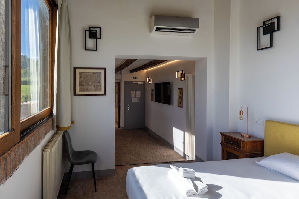 BolognaRooms com- La Cascina