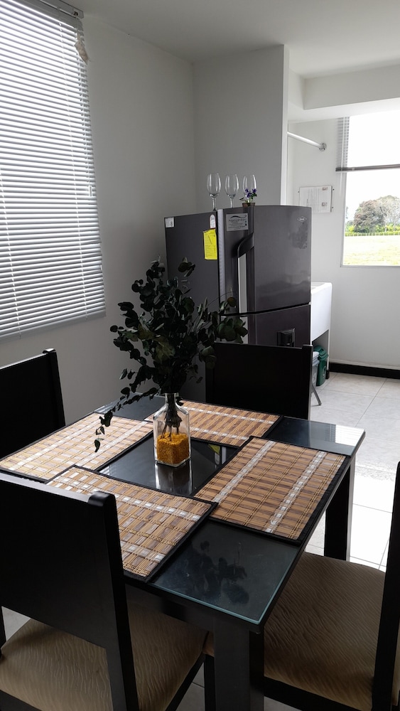 Full Apto Full Precio Parque del Café view 5