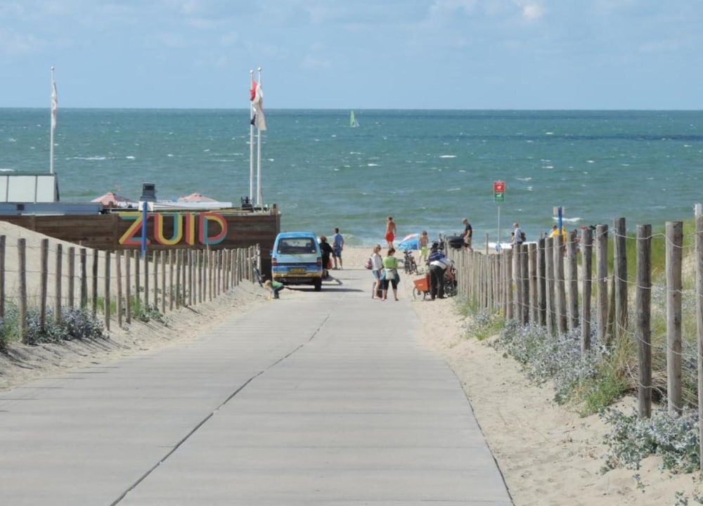 Harbor Retreat, Scheveningen