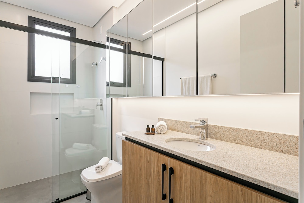 First Residencial Multifuncional by Viva - Conforto e Fácil Acesso às Melhores Praias de Floripa