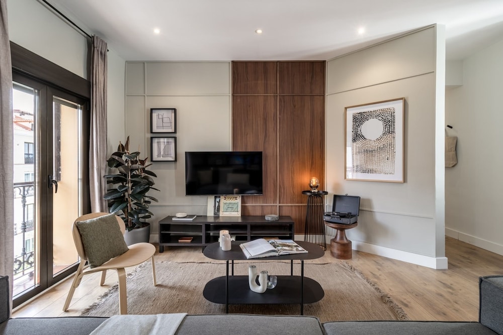 Onyx - 2 Bedrooms in Centro
