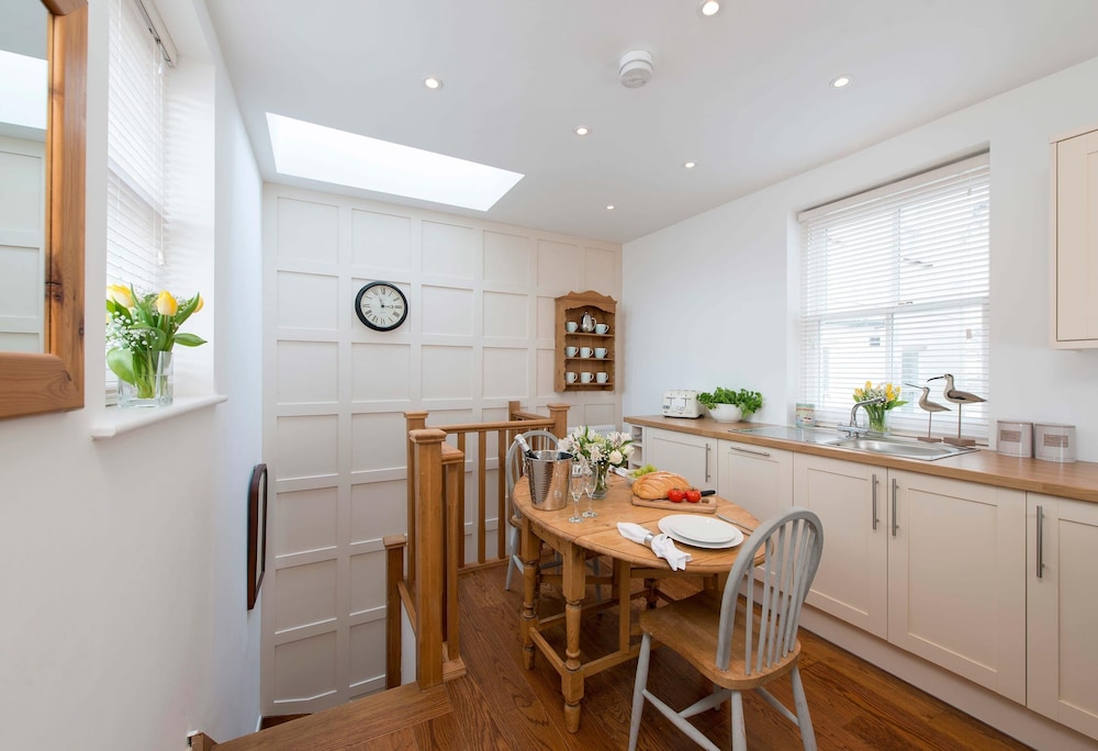 Gavel Cottage view 5