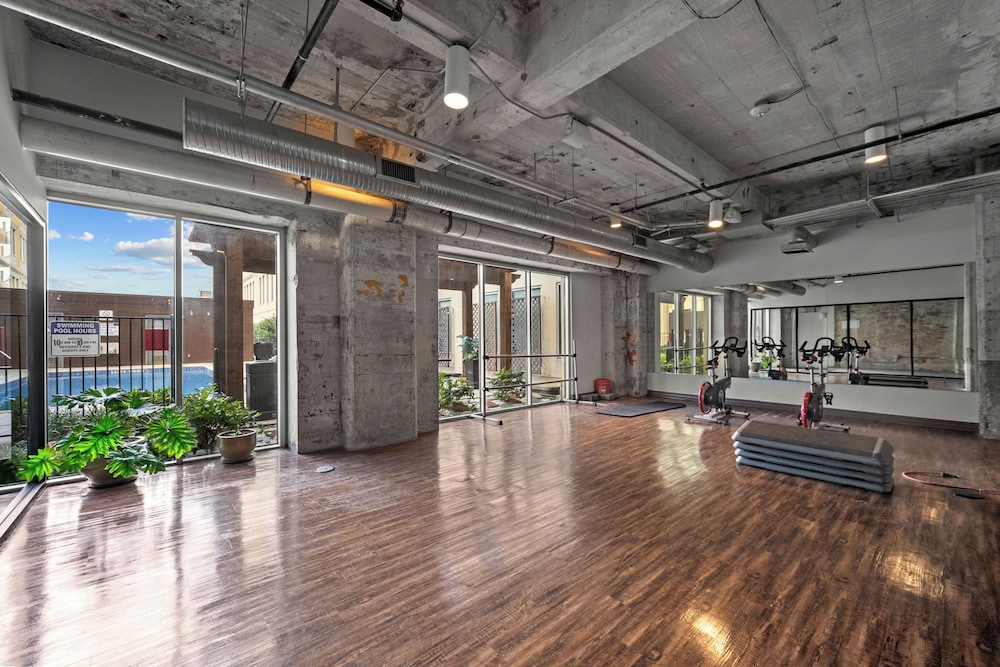 Downtown Dallas Loft