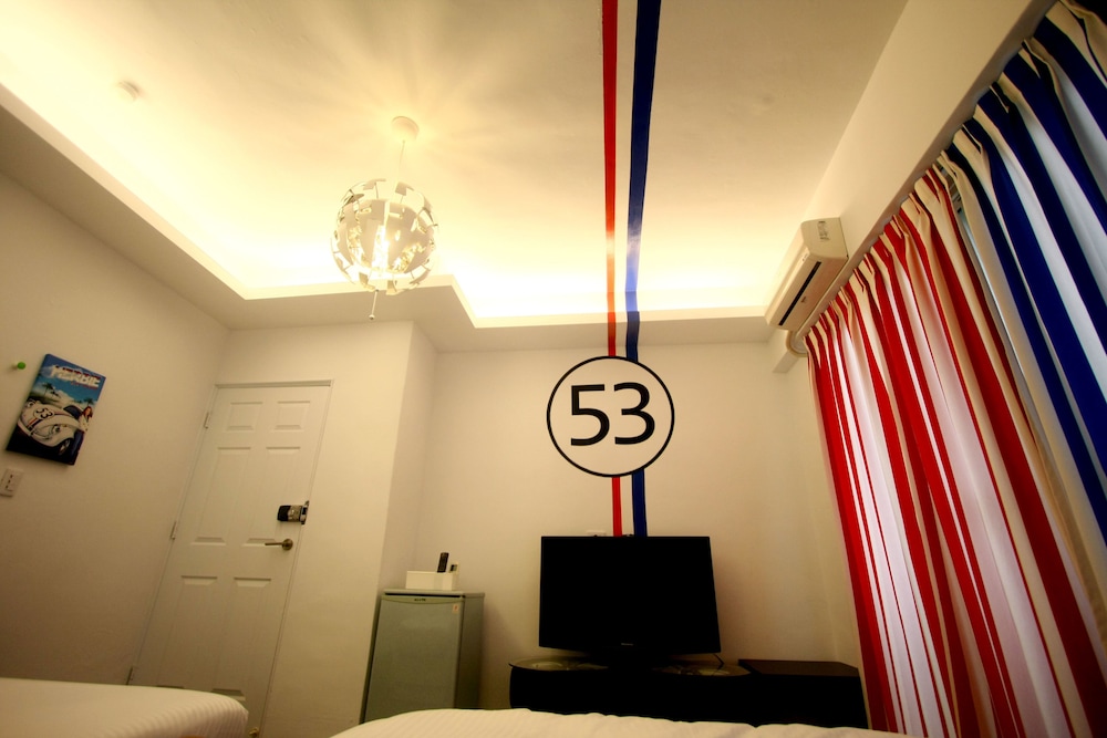 Rainbow Nest Hostel