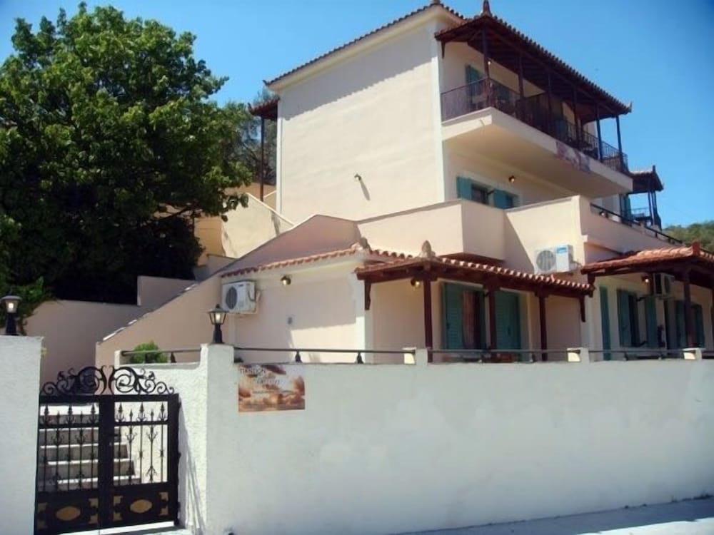 Anna Pension