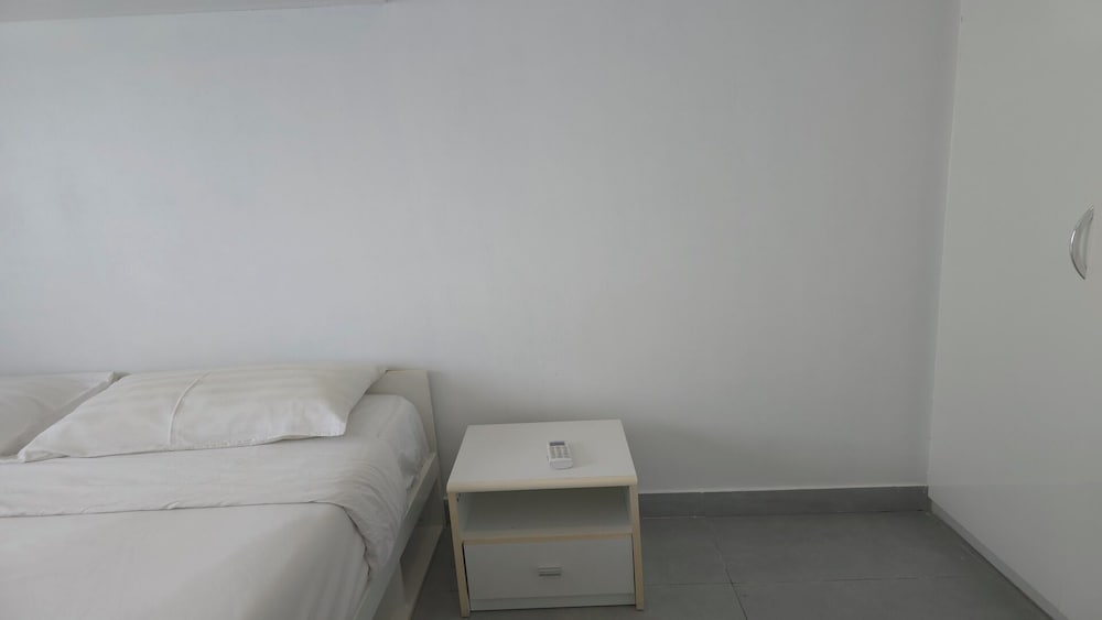 Boutique Comfort 1BR T2-410