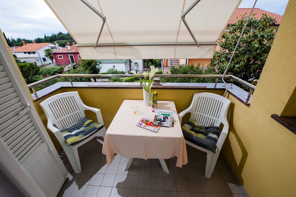 Apartments Davorka