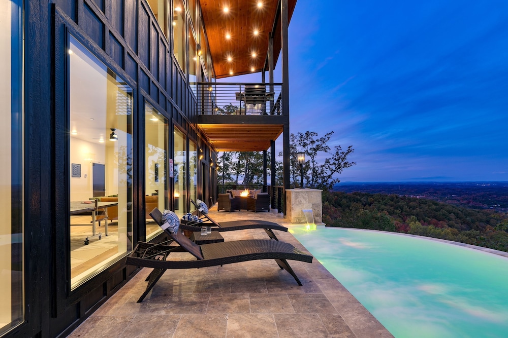 Whiskey Ridge - Avantstay Panoramic Views Infinity Pool Hot Tub Game Room