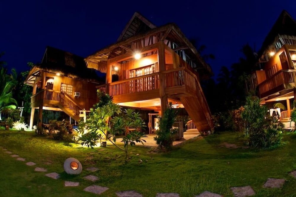 Hoyohoy Villas