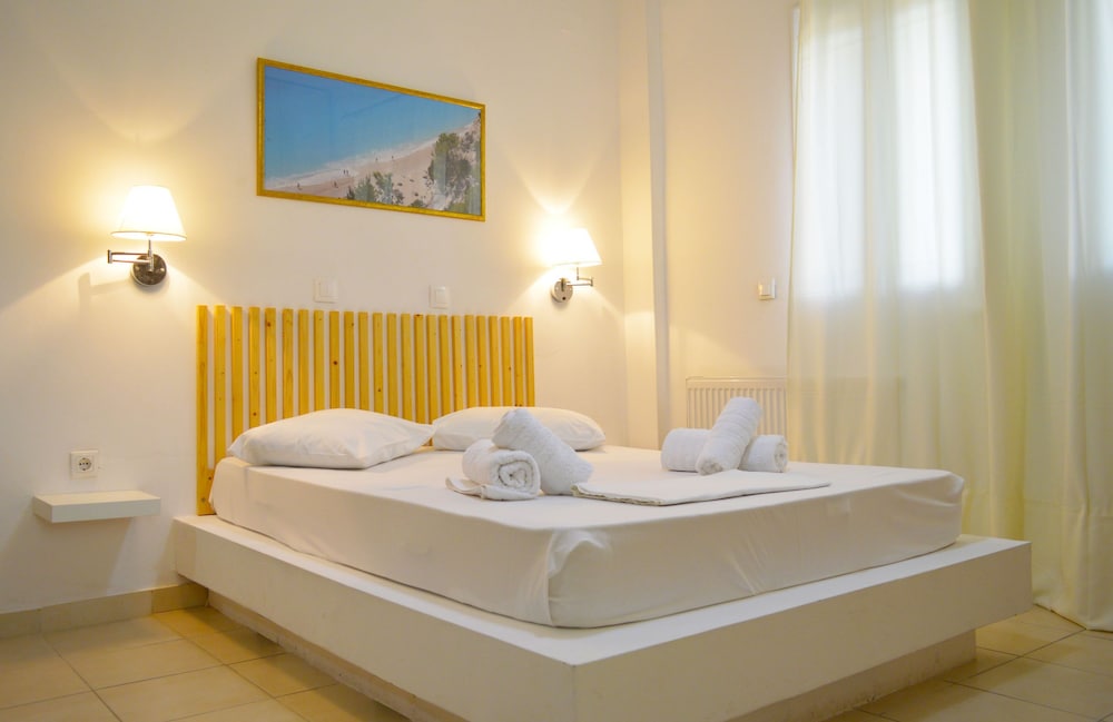 Dionysia Rooms