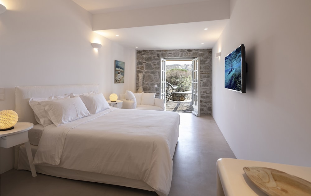 Villa Mykonian Blue view 3