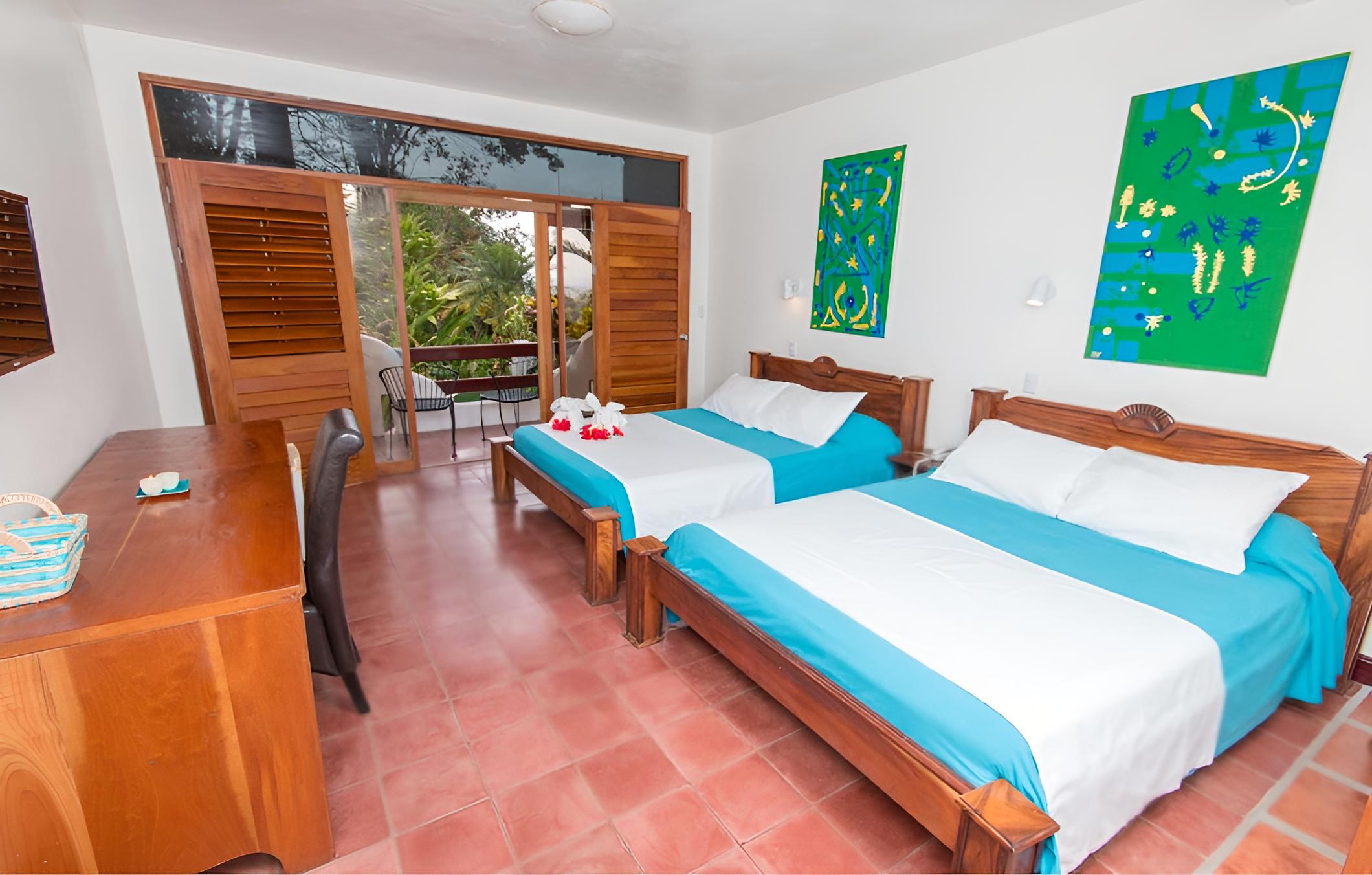 Hotel California - Manuel Antonio view 4