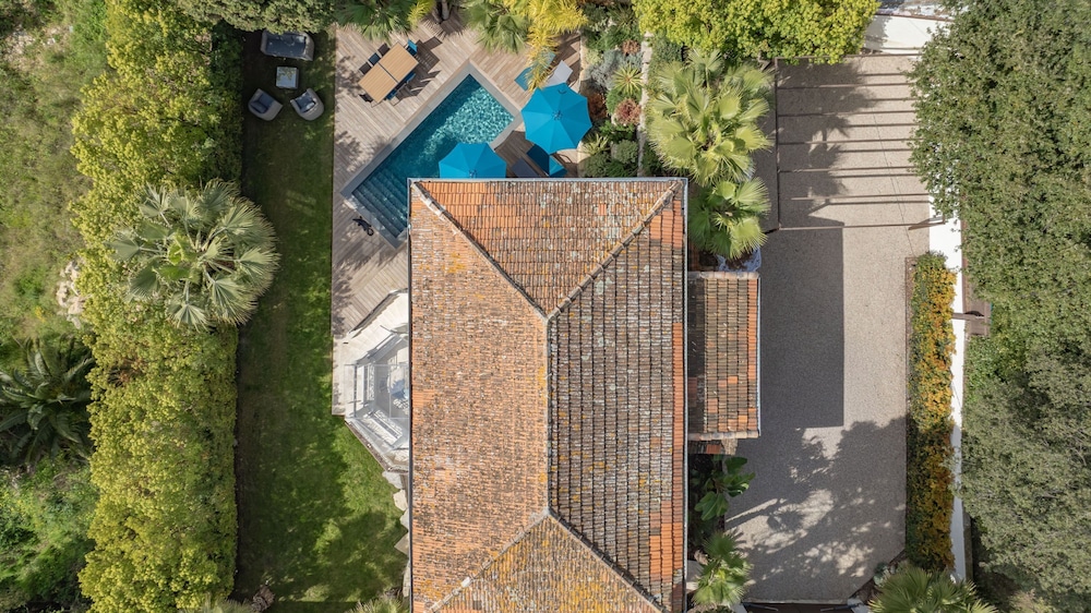 Villa Deva - 5 Bedrooms - Heated Pool
