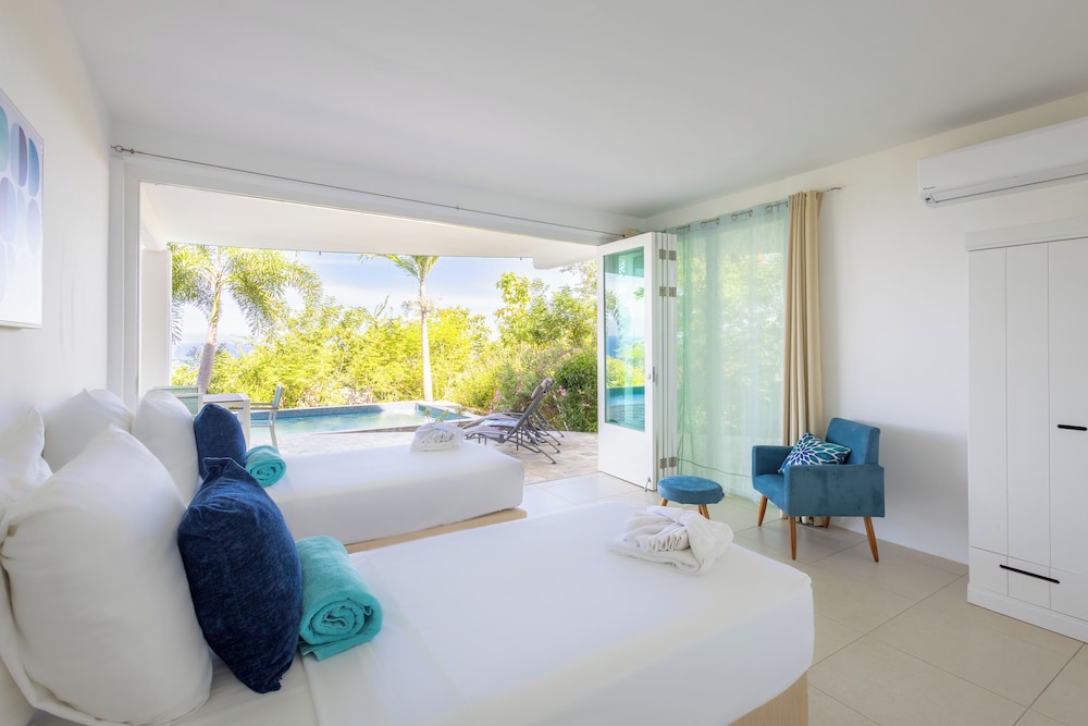 Coral Estate Holidays