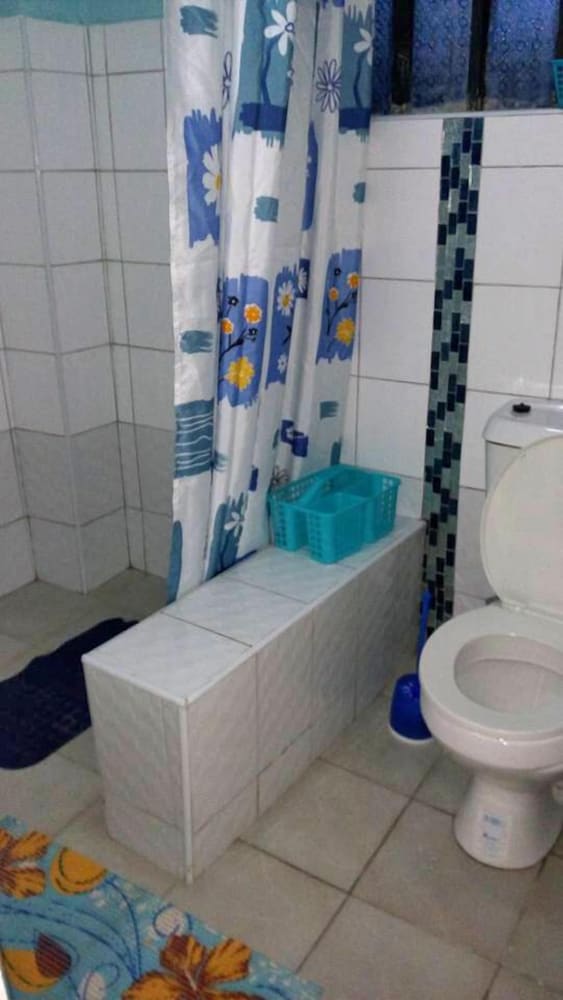 Simani Guest House